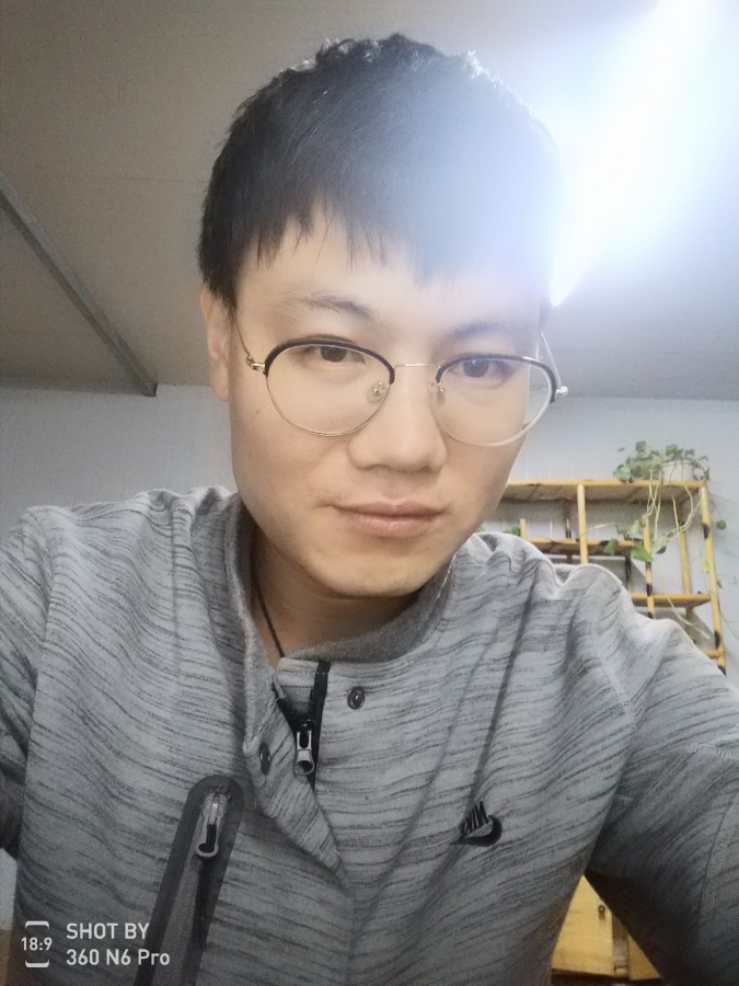 八度