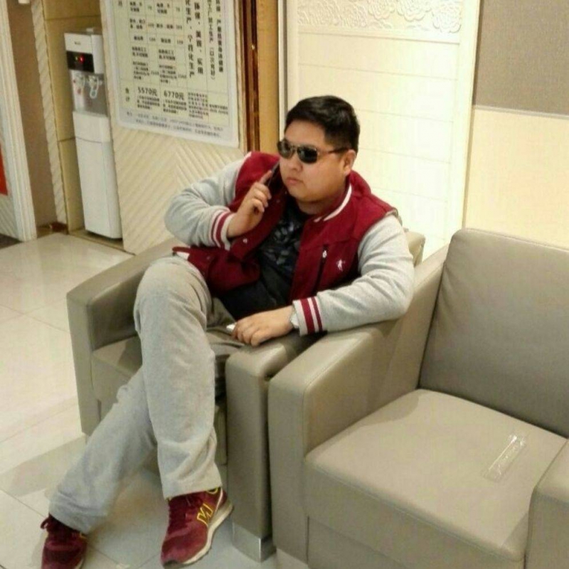 张磊磊